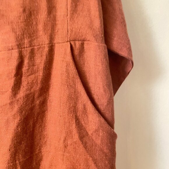 Rust Linen Axis Dress - Picture 5 of 9